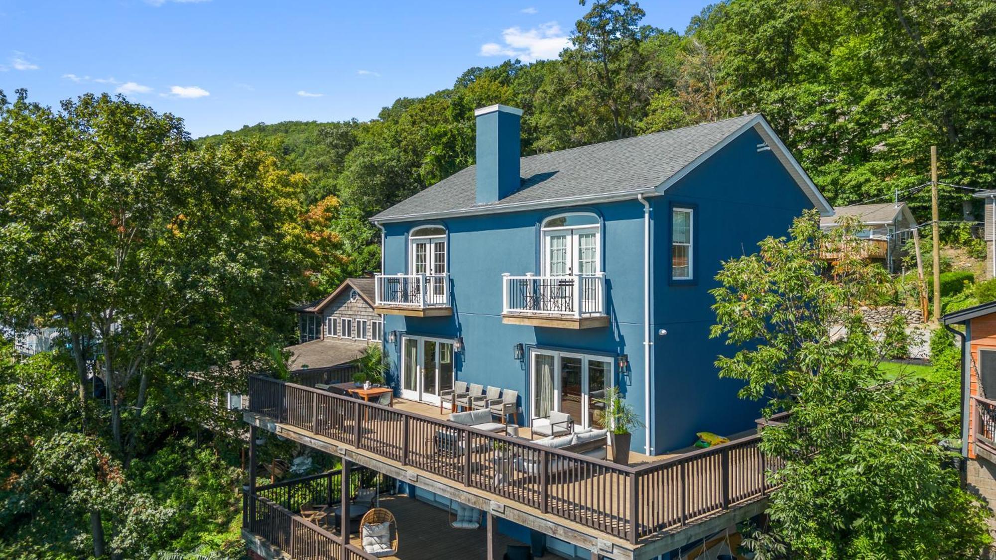 Lakeview House - Hot Tub - Firepit - Stunning Views - Spacious Deck - Cozy Living Room - Bar Greenwood Lake Exterior photo